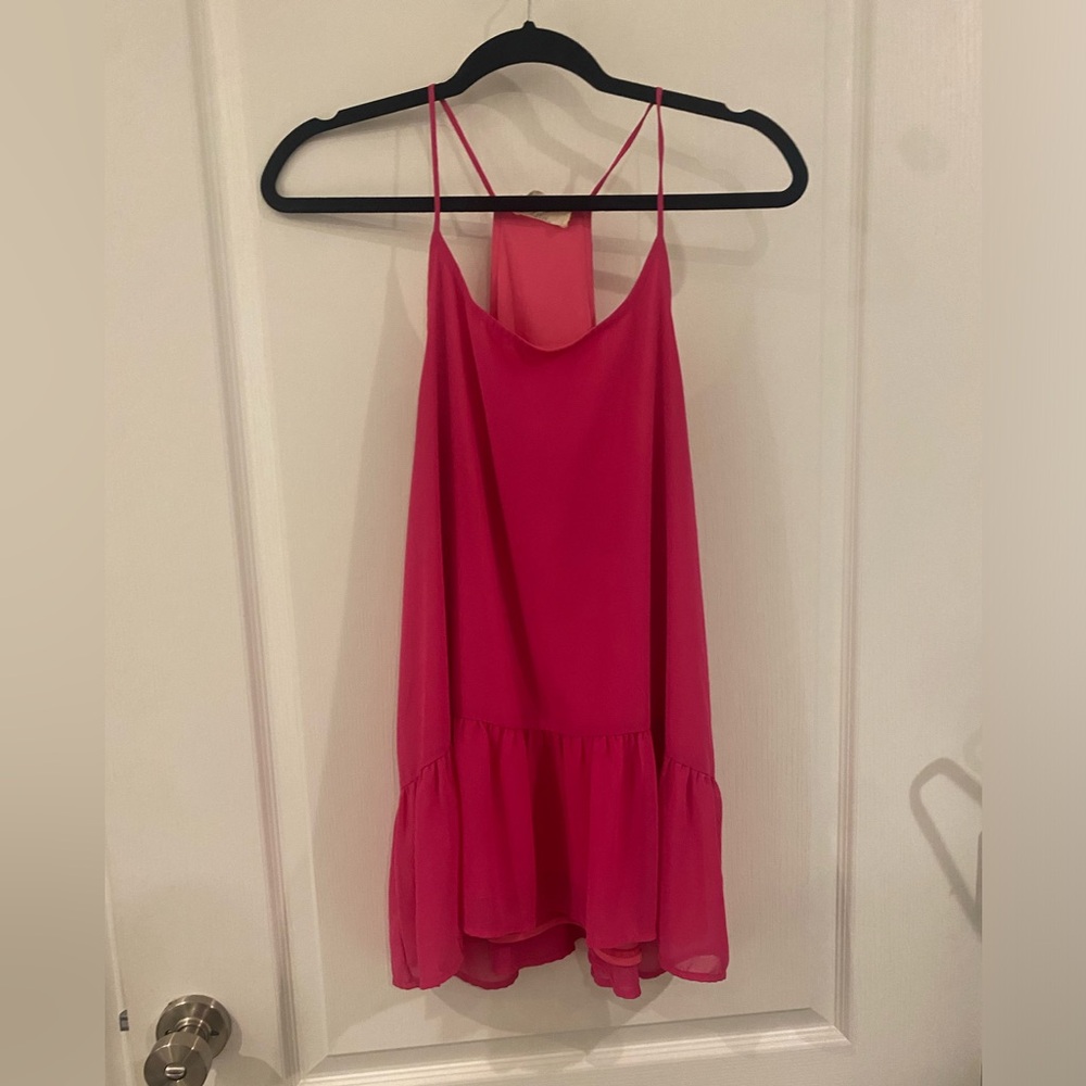 VESTIQUE pink peplum going out tank